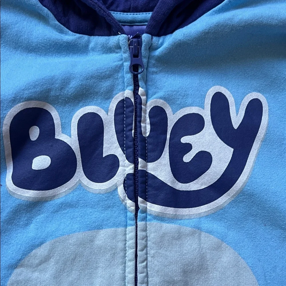 Disney Bluey Kids Full Zip Blue Hoodie with Ears.
Size 6-7 - Picture 3 of 11